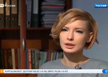 Директор Фонда Татьяна Половкова прокомментировала проблему нехватки медработников в российских школах