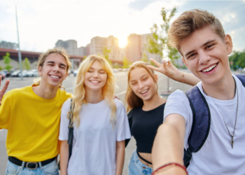 11.02.2025_ Команда Фонда подготовила рекомендации для развития жизнестойкости подростков-01