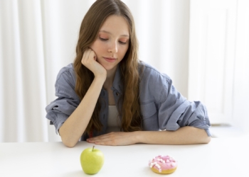 Помощь подросткам с расстройством пищевого поведения