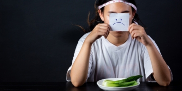 Расстройство пищевого поведения: Куда обратиться и что делать